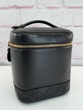 Chanel Lambskin Vanity Cosmetic Bag Black